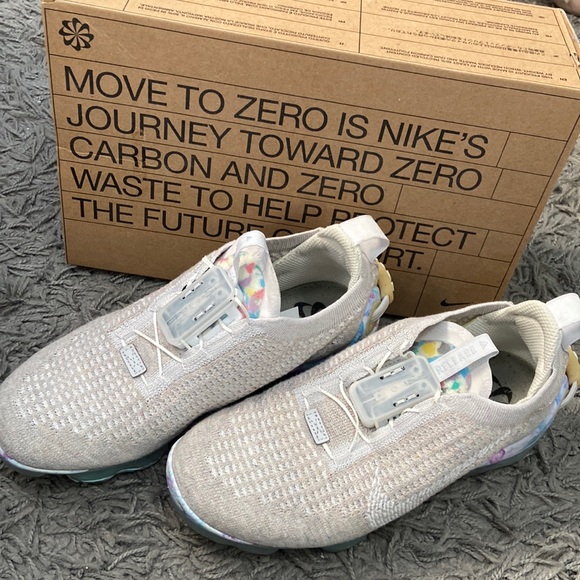 Nike Vapormax 2020 FK - Picture 1 of 8
